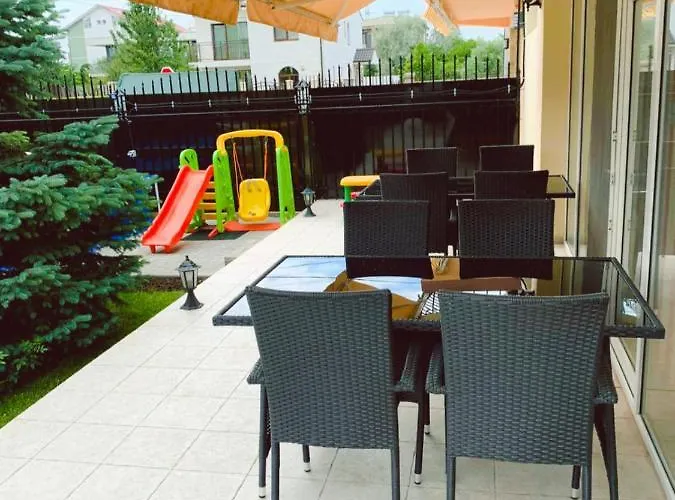 Vila Lacramioara Penzion Eforie Nord